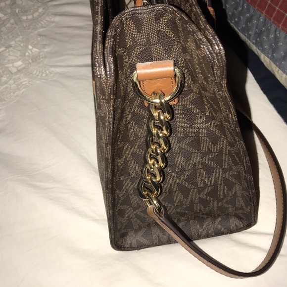 Vintage Michael Kors Large Tote purse - like new !!! - Picture 6 of 10